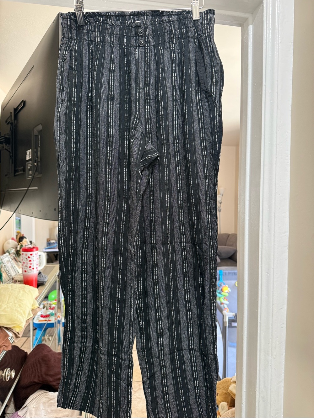 Briggs New York Black and Gray Striped Women's Pants